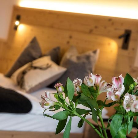 Hotel Moritz Toblach Exteriör bild