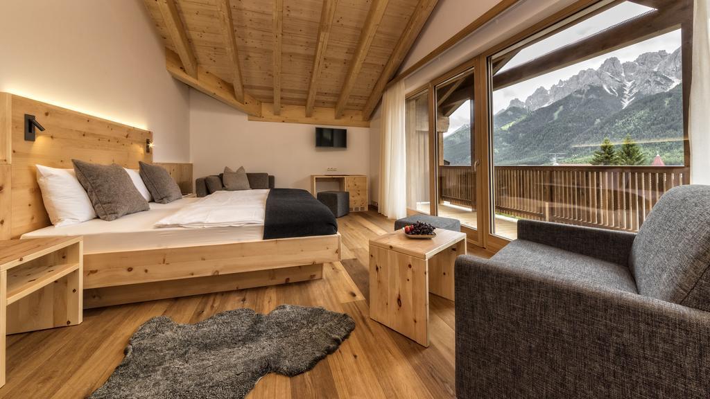 Hotel Moritz Toblach Exteriör bild