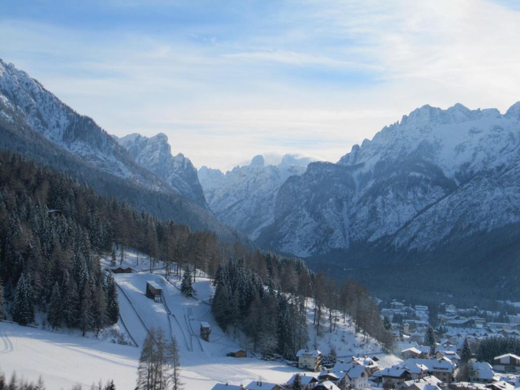 Hotel Moritz Toblach Exteriör bild